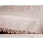 скатерть для праздничного стола с кружевами